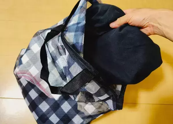 ダイソーの110円『洗濯できるトート』が優勝 マチ付きでたっぷり入って旅行の必需品に決定