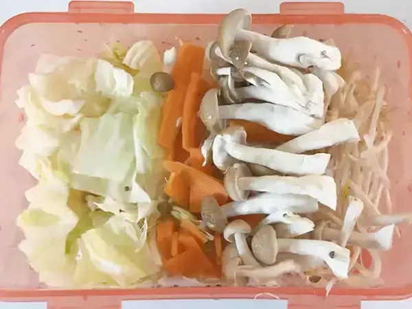 電子レンジで作る『野菜炒めず』　味つけに1個、入れたのは？「あっさりしておいしい」