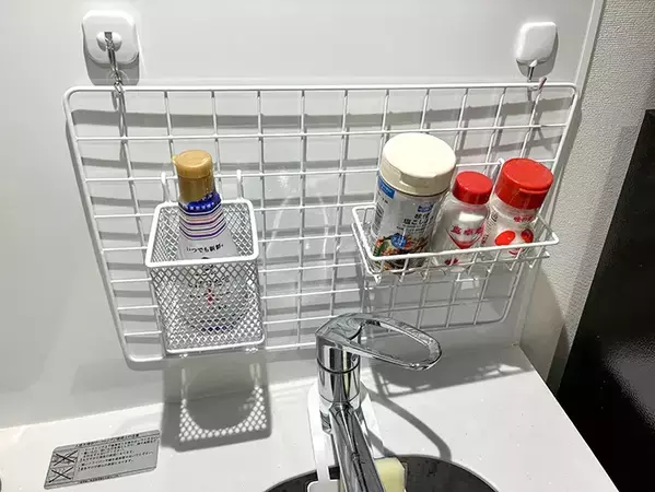 100均アイテムだけで、キッチンが快適！　1分で試せる便利な収納ワザ