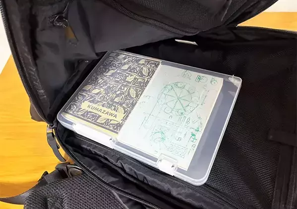 ダイソーで買った『A5サイズのファイルケース』　意外と思いつかない使い道に「ぴったり収まる！」