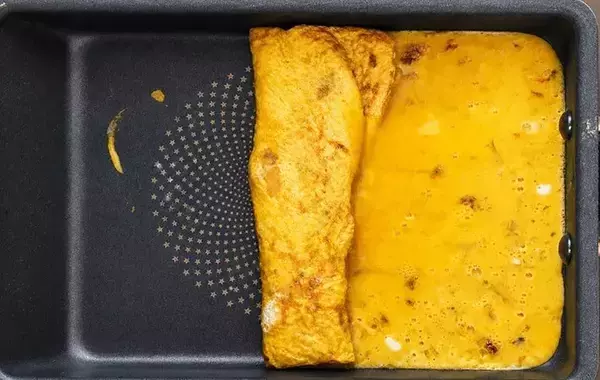玉子焼きに『大さじ1杯』、何を入れる？　冷めてもおいしいアレンジに「旨味たっぷり」「お弁当に入れたい！」