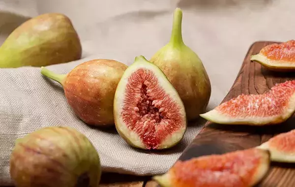 旬をむかえるイチジク、食べ頃サインの『正解』が出た！　青果物のプロが解説