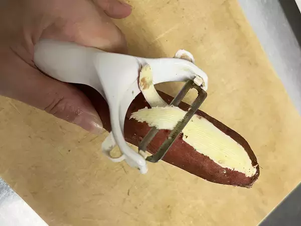 ピーラーの切れ味が落ちたらどうする？　手入れと買い替えの目安