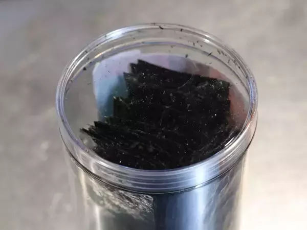 『海苔の容器』は捨てません　引き出しの散らかりを防ぐ収納ケースに！【収納術4選】