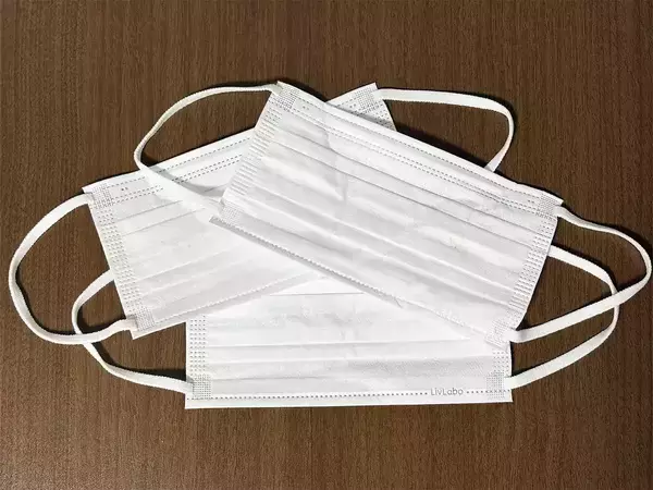 折りたたんだマスクで拭くだけ！　笑っちゃうほど蛇口がピカピカになった【活用法】