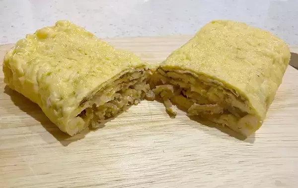 玉子焼きに刻んで入れるだけ！　余りがちな具材に「ご飯が進む」「食べ応えアップ」
