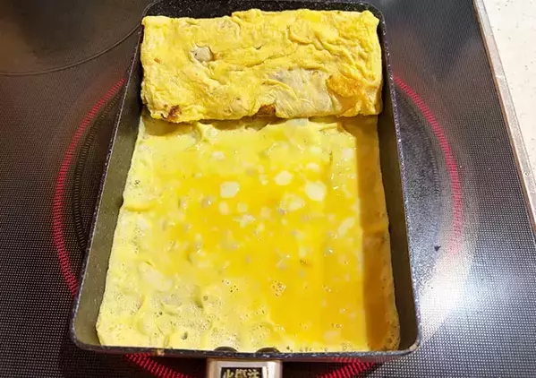 玉子焼きに刻んで入れるだけ！　余りがちな具材に「ご飯が進む」「食べ応えアップ」