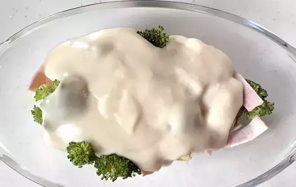 作りすぎたホットケーキを『おかず』にアレンジ　食べた子供が「コレはあり」「豪華でおいしい」