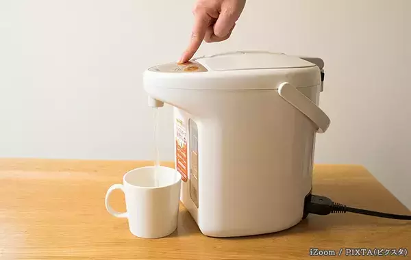 電気ポット、レトルト食品を入れて温めても大丈夫？　象印が回答