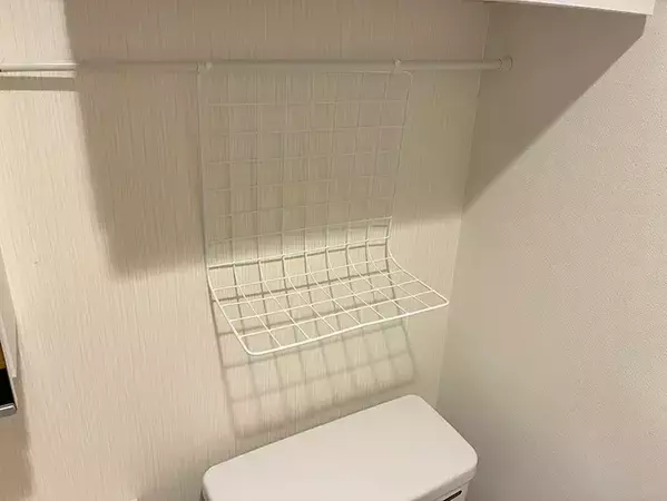 トイレ掃除が『3分』でラクに！　100均で作る簡単収納術に、感動