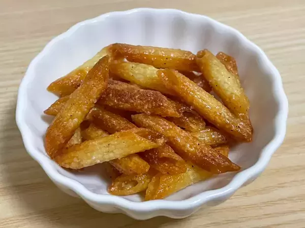 カリカリ食感のスナック、実は『マカロニ』？　10分で作れるお手軽レシピ