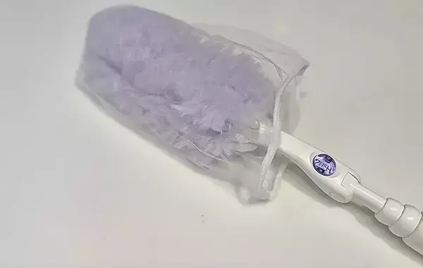 100均『水切りネット』をハンディワイパーに被せて！　プロが教える「じゃない使い道」2選