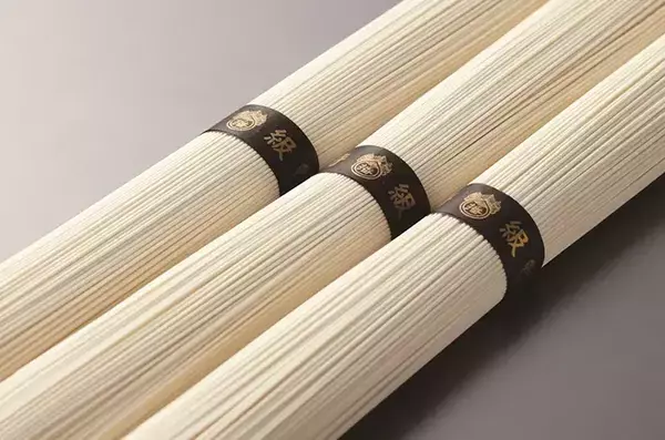 今年買った『そうめん』、来年まで持つ？　揖保乃糸に聞いた正しい保存方法とは