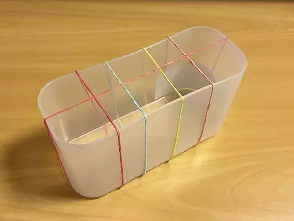 ダイソーの輪ゴムで快適に！　10秒で収納の悩みが解決する活用法