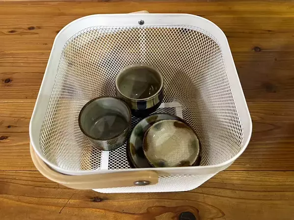 『キッチン』を安全で快適な空間に！　プロが教える食器棚の整理ワザ【4選】