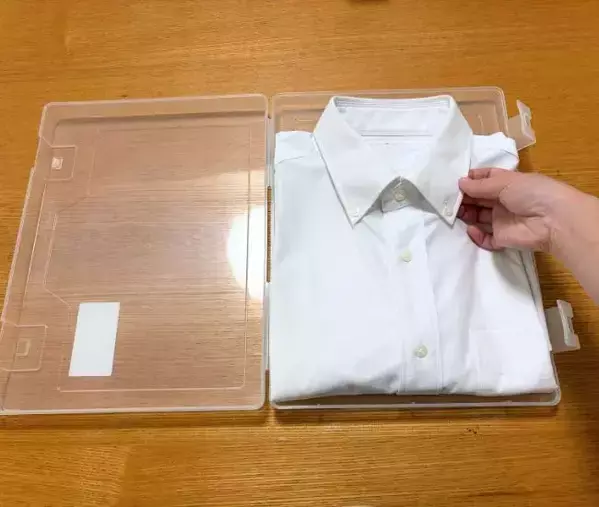 セリアの『A4ワイドケース』を旅行に持参！　思わぬ使い道で荷造りが快適に