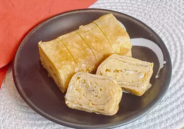 砂糖を使わず『甘い玉子焼き』ができる！　大さじ2杯加えたら「子供が喜んだ」「余った時にもいい」