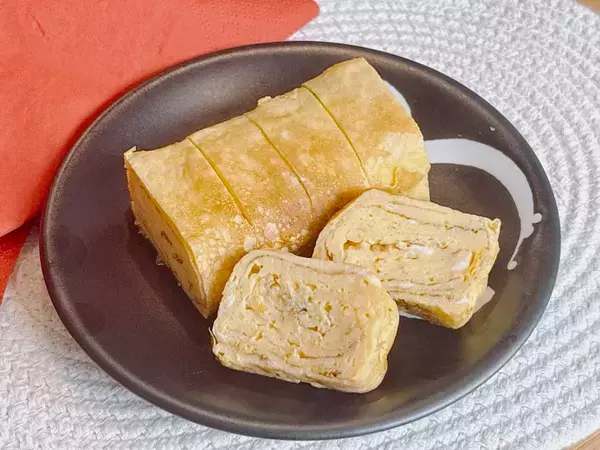 砂糖を使わず『甘い玉子焼き』ができる！　大さじ2杯加えたら「子供が喜んだ」「余った時にもいい」