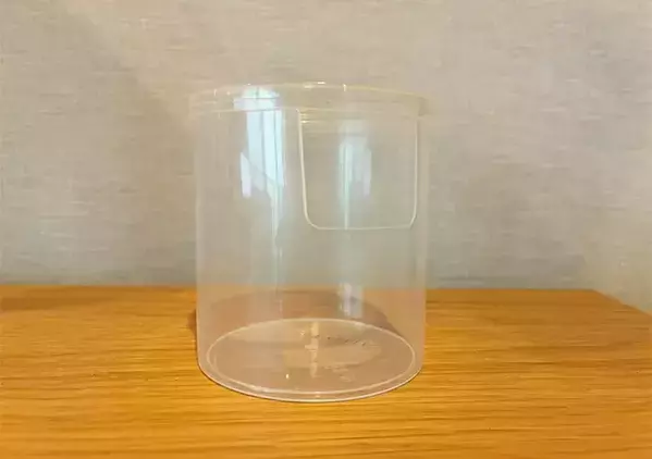 空になった綿棒ケース、ゴミ箱ポイはやめて　家事がラクになる『3つの使い道』が正解