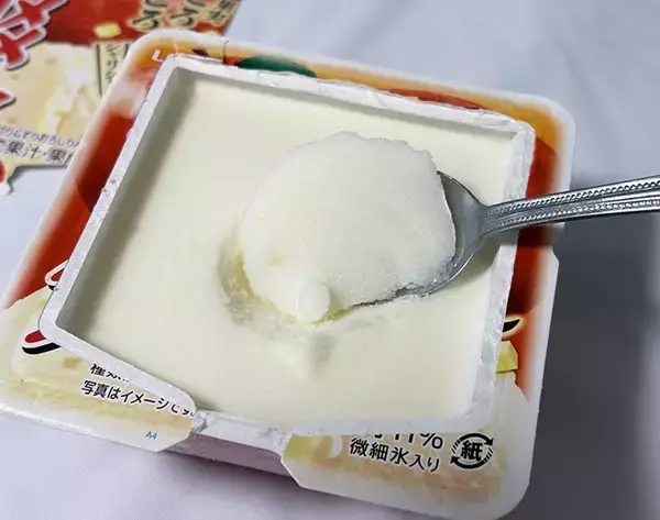 リンゴの果肉がシャキシャキ！　秋を先取りできる新作アイスがたまらない【実食レビュー】
