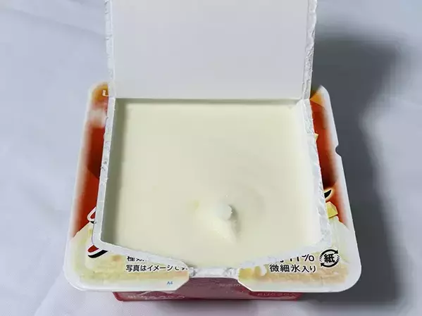リンゴの果肉がシャキシャキ！　秋を先取りできる新作アイスがたまらない【実食レビュー】