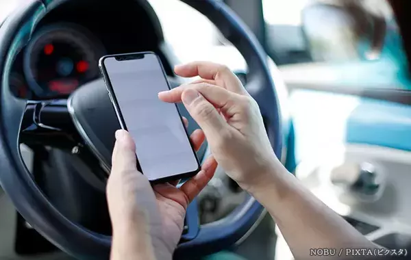 クラクションはNG！　信号が変わっても進まない車、気づかせるためにはどうするべき？