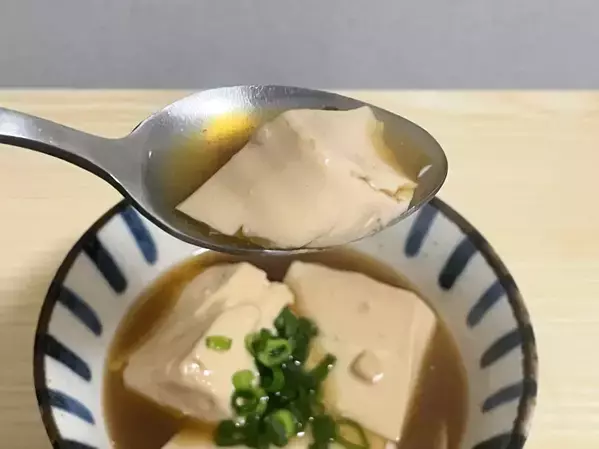 湯豆腐、水で煮ません　いつもよりやわらかく仕上げる一工夫とは