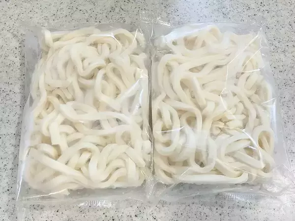 冷凍うどん、レンチンの加熱ムラを防ぐには？　メーカーに『温め方のコツ』を聞いた