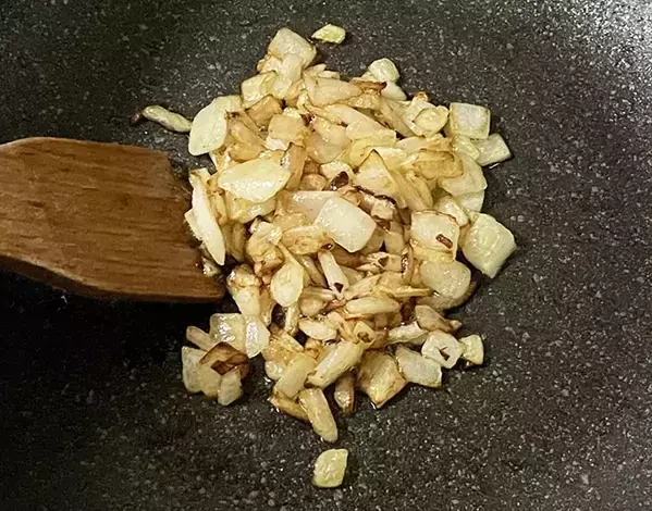 市販のパスタソース、そのままかけるの待った！　味が劇的に変わる『ちょい足し』アイディア3選
