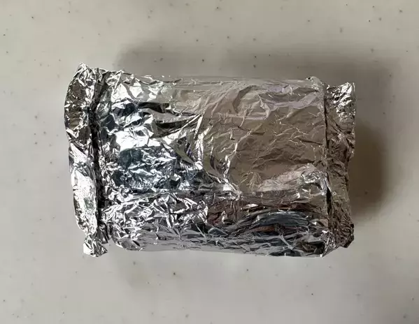 エノキをアルミホイルで包んで8分　トースターで作る一皿に「1袋食べちゃう」