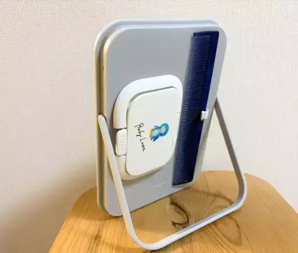 『鏡の裏』にコードフックとフタを設置！　忙しい朝を助ける活用法がこちら