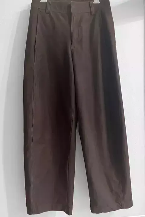 UNIQLO『ジャージーバレルレッグパンツ』が秋も優秀！　サイズ感レビュー＆長袖着回しコーデ