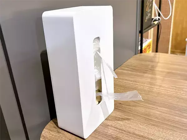 「ビニール紐がぐちゃぐちゃだ…」　ティッシュケース収納術で簡単スッキリ！