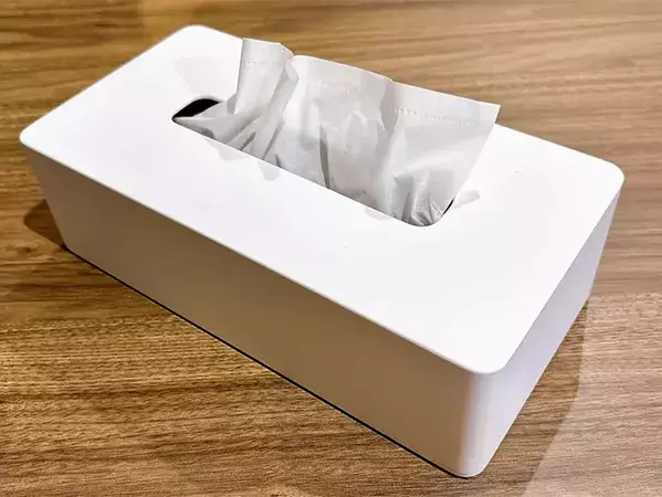 「ビニール紐がぐちゃぐちゃだ…」　ティッシュケース収納術で簡単スッキリ！