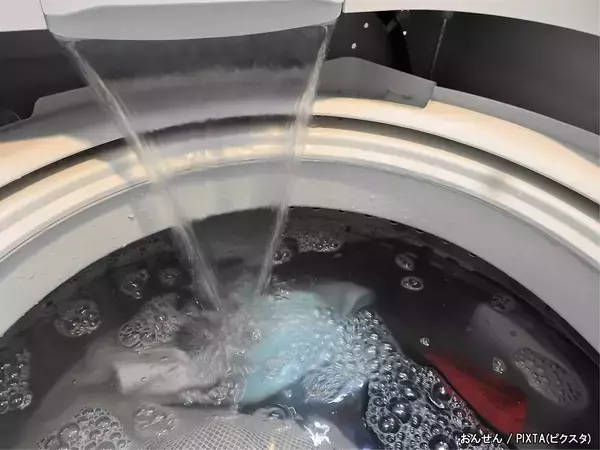 防虫剤は服の上、除湿剤は…？　プロが教える『しまい洗い』と衣替えの方法