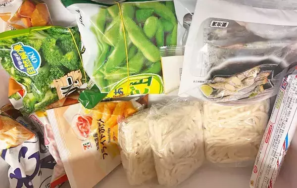 ぐちゃぐちゃの冷凍庫、見て見ぬふりしてない？　ニトリ『フリーザーエンド』を2つ重ねると…