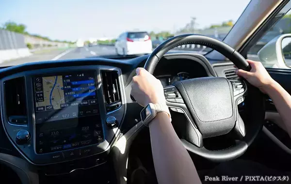 ドライバー以外も知っておきたい！　高速道路を『ゆっくり走る』と…？