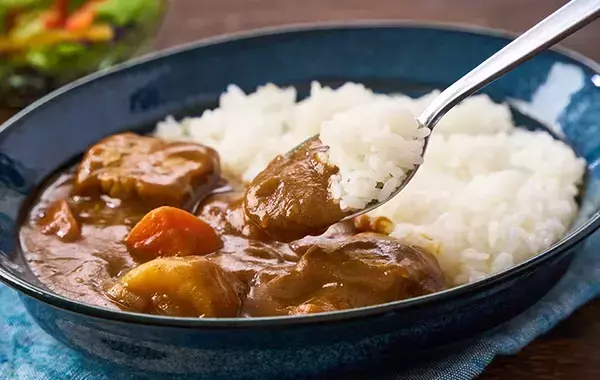 『新米7：古米3』を目安に炊飯　さらにおいしく炊くためのコツをプロに聞いた
