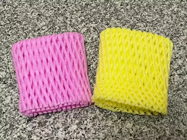 フルーツキャップ、捨てないで！　冷蔵庫に、掃除に…果物を包むだけじゃない活用法【3選】