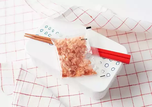 お弁当に『かつお節』を使うと便利！　ヤマキが教える活用法【4選】