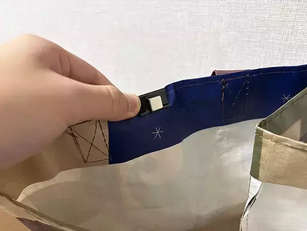 バッグに『ダブルクリップ』を挟むと快適！　【作業1分】の活用術でプチストレスを解消