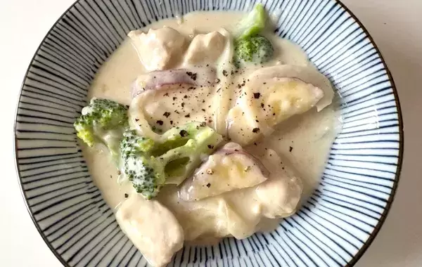 サツマイモと鶏むね肉をカットして…　できた一品に「クリーミーでほっこり甘い」
