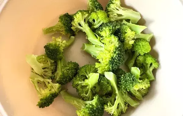 サツマイモと鶏むね肉をカットして…　できた一品に「クリーミーでほっこり甘い」