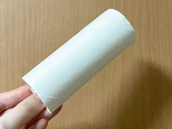 トイレットペーパーの芯に『折り紙』を巻くと？　0円でできる「おしゃれな収納グッズ」が便利