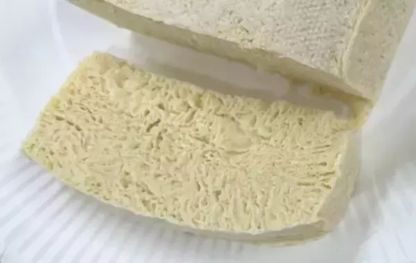 余った豆腐をしぼって冷凍庫へイン！　冷凍そぼろに「5日連続で食べちゃった」