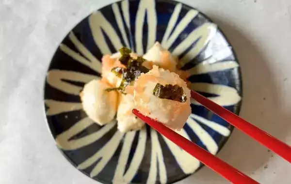 モッツァレラに『1本分』和えるだけ　すぐできる一品に「もっと食べたくなる！」