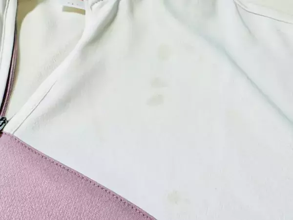 油汚れがついた服をきれいにする方法　アパレル社長が教える洗濯ワザを試してみた