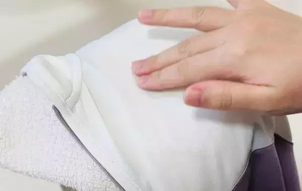油汚れがついた服をきれいにする方法　アパレル社長が教える洗濯ワザを試してみた