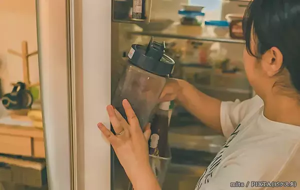 横置き可の麦茶ポットなのに漏れるのはなぜ？　メーカーに原因を聞いた