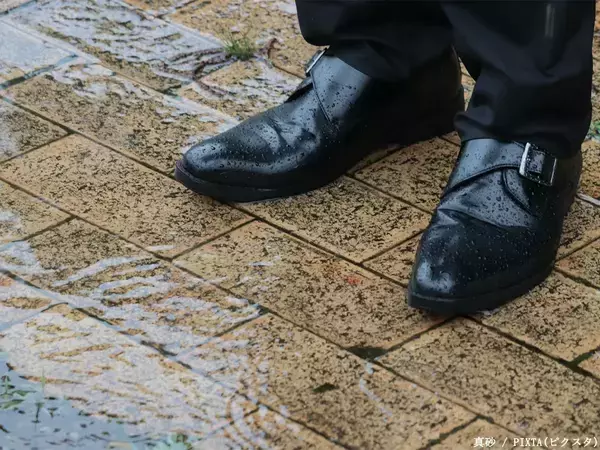 靴箱がカビだらけになる前に！　雨の日に履いた靴、帰宅後にやることは？